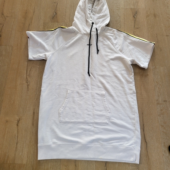 DKNY Sport White Dress with Side Stripes Size Large - Picture 2 of 10